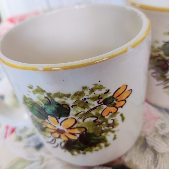 Vintage Hand Painted In Brazil, Pair of Floral Ceramic Mugs, Brazilian Artists - Picture 15 of 15